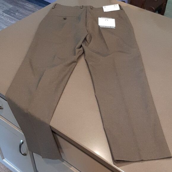 Haggar Straight Fit Charcoal Dress Pants NWT - Picture 11 of 11